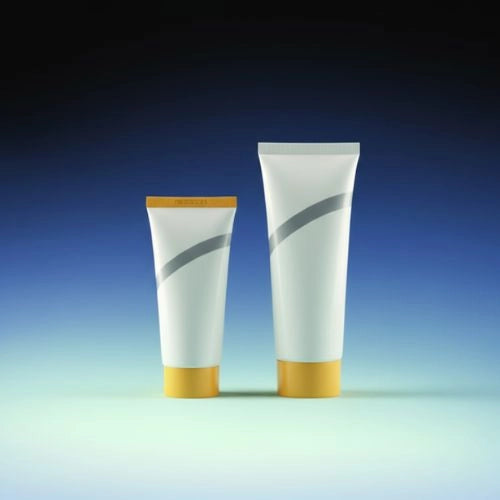 acessórios de segurança no trabalho, cremes para pele, protetores solar, equipamentos de uso individual. 